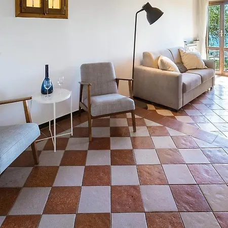 Hintown S. Margherita's Hill * Santa Margherita Ligure